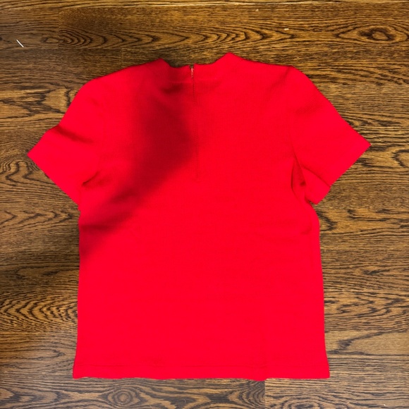 St. John Red Short-Sleeved Sweater Size M - Picture 5 of 7